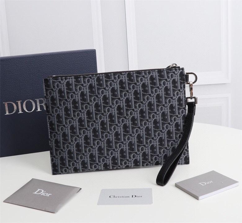 Christian Dior Clutch Bags